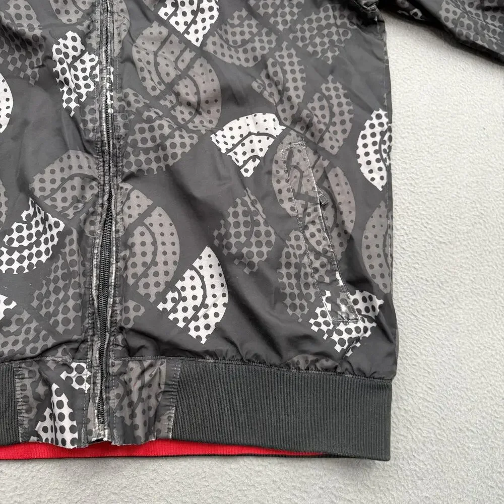 The North Face Jacket Mens Medium Gray Hooded Full Zip Lined‎ Geometric Pattern